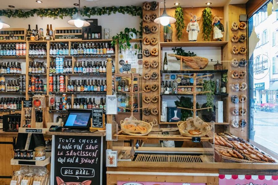 Strasbourg: Traditional Food Walking Tour with Tastings - How Much Food Is Actually Involved, So You Don’t Regret It Later