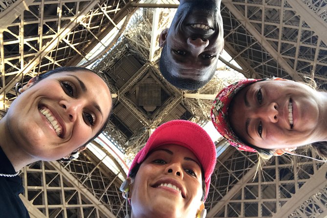 Sunrise Run & Sightseeing in Paris - Place de la Concorde and Les Invalides: landmark scale on quiet streets