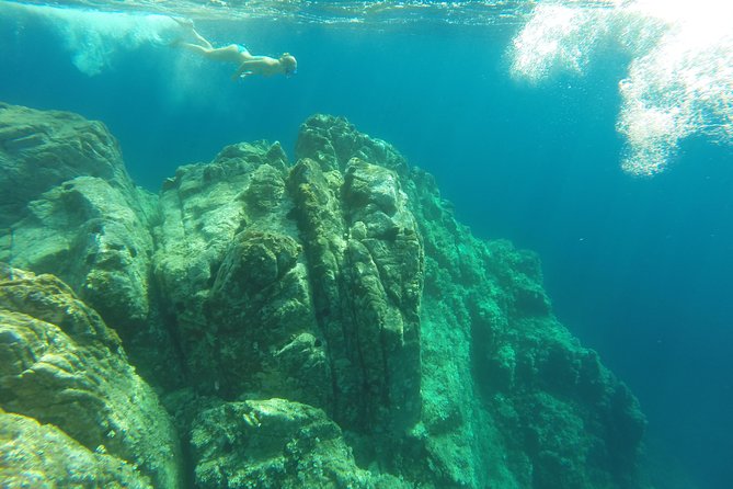 tailor-made and private sea trip - Why A tailor-made private boat fits the Esterel coastline