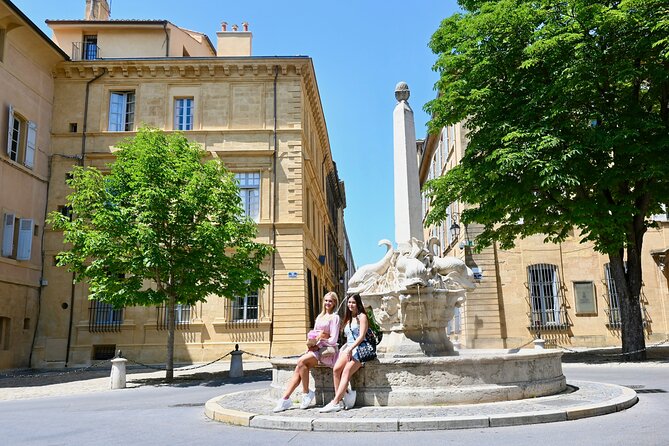 Time flies in this complete tour of Aix-en-Provence - Why this Aix walking tour works so well (and why time flies)