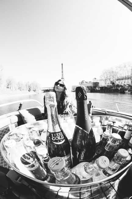 Top Private Cruises in Paris with Champagne + more surprises - Key highlights worth planning for