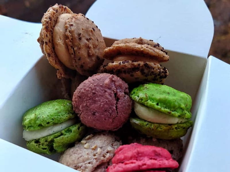 Toulouse: Guided Food Tour with Tastings - Guides Who Bring the City Into Focus