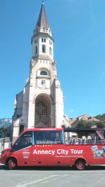 Tour of Annecy by convertible bus - Key highlights you should care about