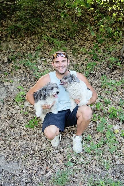 Truffle Hunting in Provence - Truffle Hunting in the Luberon: a Provençal food adventure that feels real