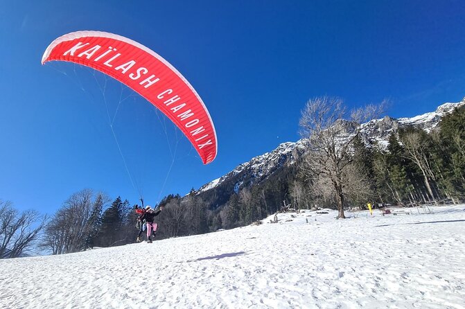 Two-seater paragliding flight in Chamonix - Mont-Blanc Views You Actually Get to See