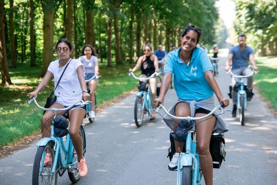 Versailles Bike Tour with Palace & Queen Farm Entrance - Who should book this bike tour, and who might want a different style