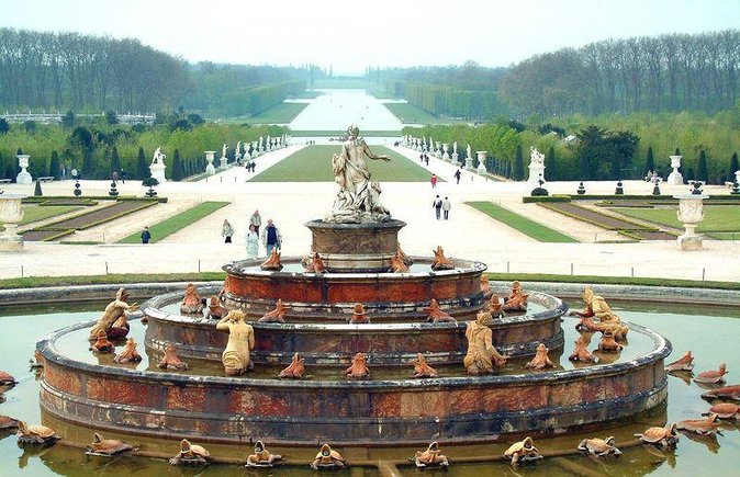 Versailles Domain Audio Guided Half Day Tour from Paris - Quick hits before you go