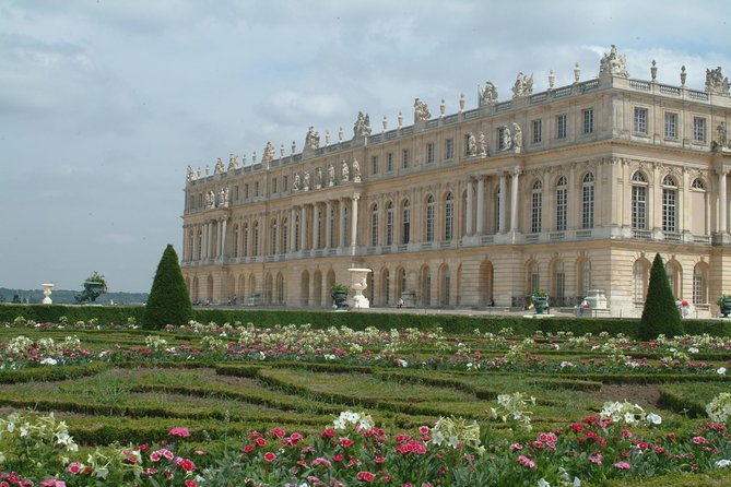 Versailles Domain Audio Guided Half Day Tour from Paris - Audio app reality check: languages are great, setup is everything