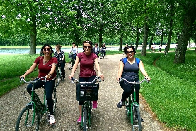 Versailles Domain Bike Tour with Palace Entry by Train from Paris - Grand Canal lunch: where the day becomes less rushed