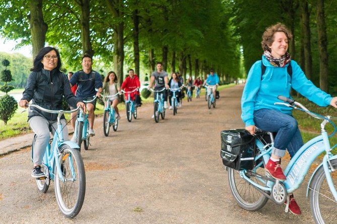 Versailles Palace Bike Tour with Market & Marie-Antoinette hamlet - Grand Trianon and Petit Trianon: mini-palaces with big story power