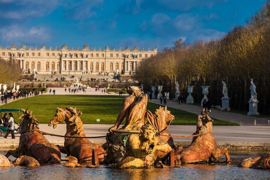 Versailles: Palace & Gardens Guided Tour with Entry Tickets - Gardens choice that actually matters: guided add-on or self-paced time