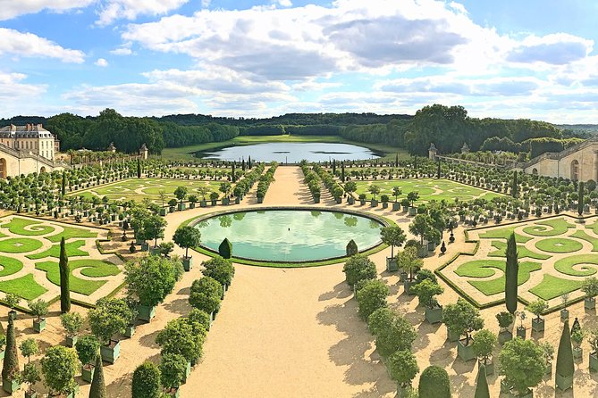 Versailles Palace & Gardens Tour with Transport from Paris - Tips that make your Versailles visit easier (and less painful)