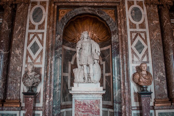 Versailles Palace Guided Tour with Reserved Entry - Should you book this Versailles Palace Guided Tour with Reserved Entry?