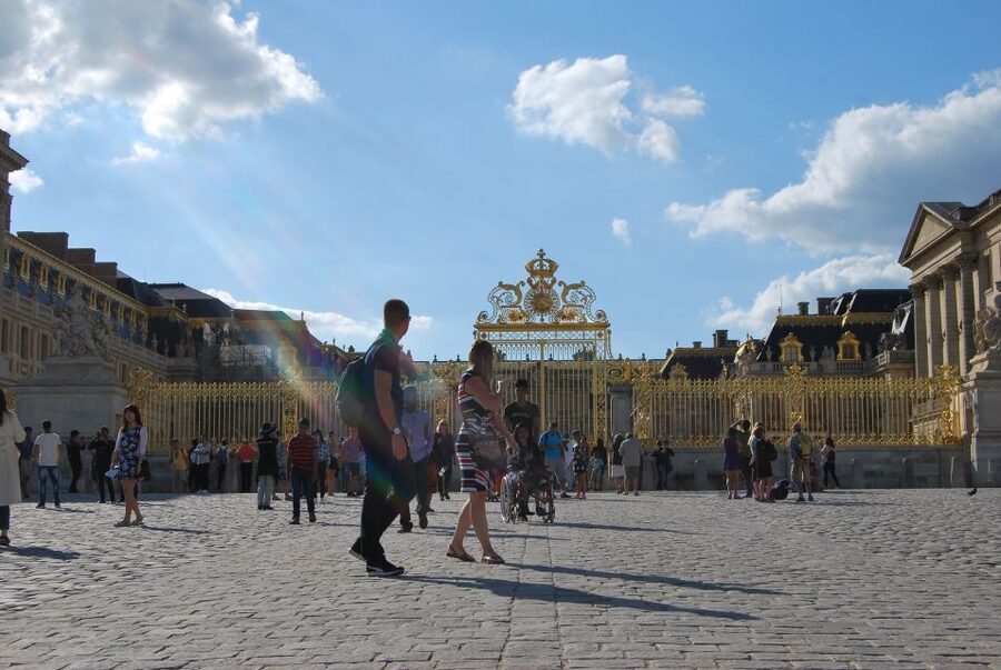 Versailles: Palace Guided Tour with Skip-the-Line Ticket - Group size, guide quality, and the small details that make it feel worth it