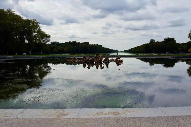 Versailles Royal Palace & Gardens Private Tour by Golf Cart - State Apartments, King and Queen Chambers, and the Human Side of Power