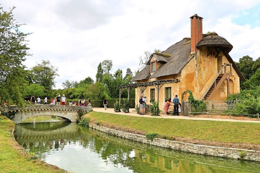 Versailles: Skip-the-Line Guided Palace Tour and Full Access - Logistics That Make or Break Your Day