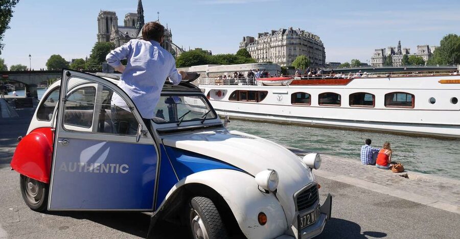 Vintage 2CV tour + Cruise - Open-Air Photos With a Transparent Roof When Weather Turns