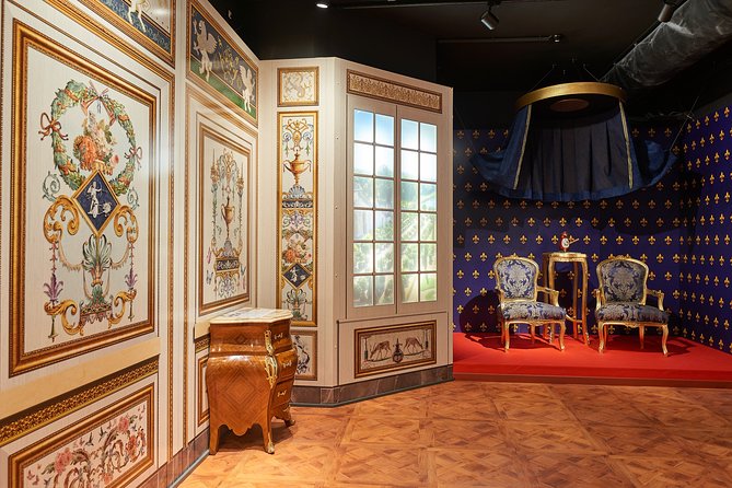 Visit of Choco-story COLMAR, the Chocolate Museum. - The Second Floor: Industrial Chocolate, 250 kg of Sculpture, and Cabaret-Style Theatre