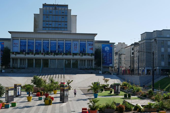[Walking Tour] Discover the Best of Brest in 2 hours - Capucins’ Saved Street Remains: A Time Capsule Moment