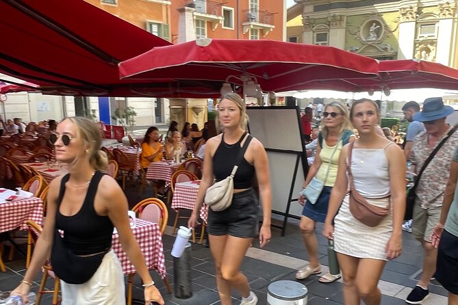 Walking tour of Nice, the old town & the Coline du Château - Colline du Château, Panoramas Over the Promenade, Waterfalls, Port, and Mont Boron