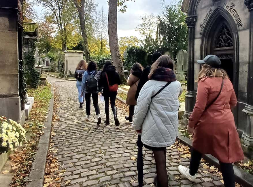 Who Killed Victor ? Escape Game at Père Lachaise Cemetery - Who Should Book This Escape Game