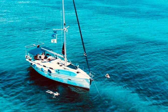 Yacht Me Up – Private All-Inclusive Cannes Sailing Fever - Lérins Islands and the coves you actually want to swim at