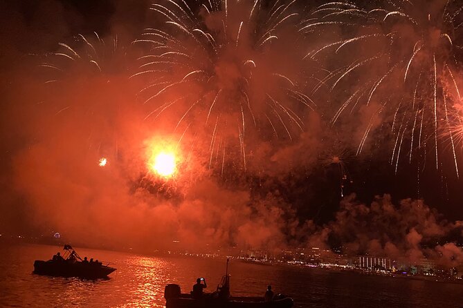 Yacht Me Up – Private All-Inclusive Cannes Sailing Fever - Fireworks on the Bay of Cannes with the Festival Pyrotechnique
